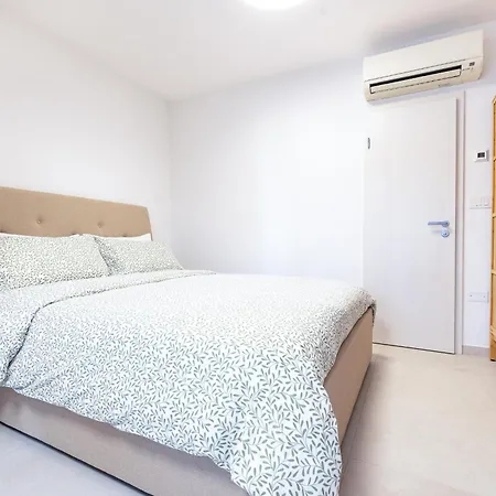 Isolana Apartment